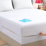 Zipper Mattress Cover White