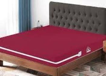 Zipper Waterproof Mattress Cover Maroon